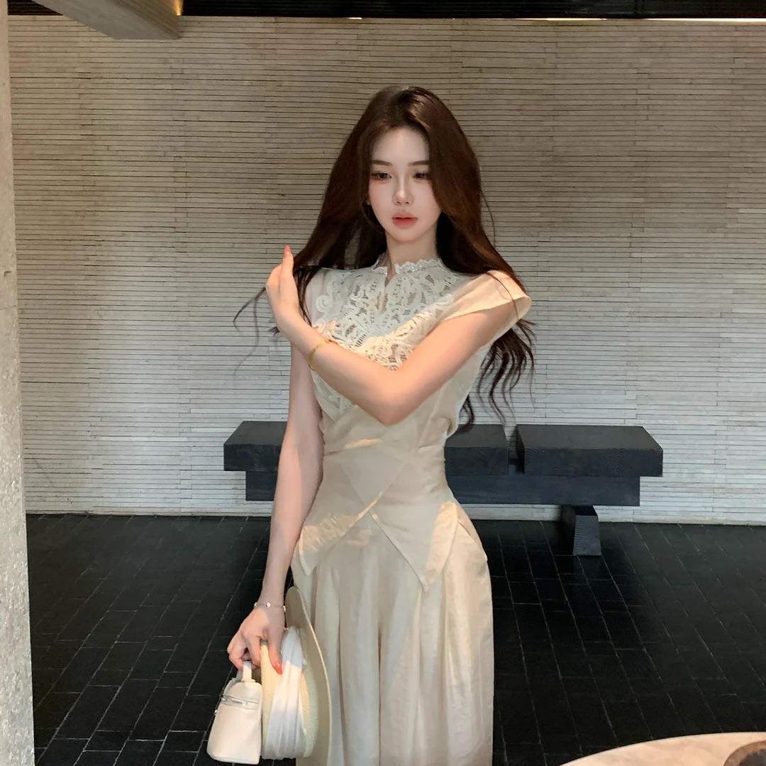 대나무 커튼 서식지 부드러운 디자인 센스 레이스 조각 마이크로 ~을 통해 레이스업 맨위 주간 실크 와이드 레그 팬츠 세트