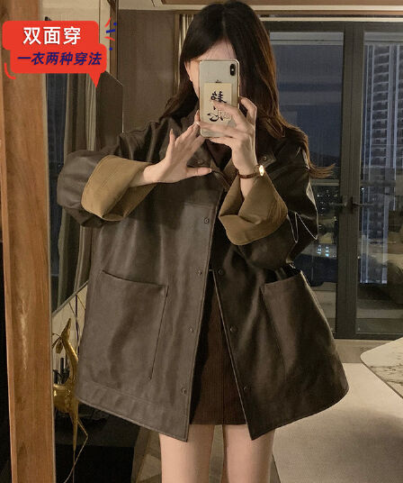 실사 2026 년 봄 가을 루즈핏 맨위 학원 스타일 커피 색상 싱글 줄 버튼 양성 및 음성 양면 착용 가죽 재킷 여성 코트