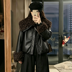 批发保暖披肩羊卷毛领棉服短款PU皮衣外套女2026冬季新款宽松棉衣
