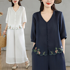 批发实拍#2026新款新中式文艺刺绣V领五分袖宽松衬衫百搭阔腿<b class='q'>裤</b><b class='q'>套装</b>