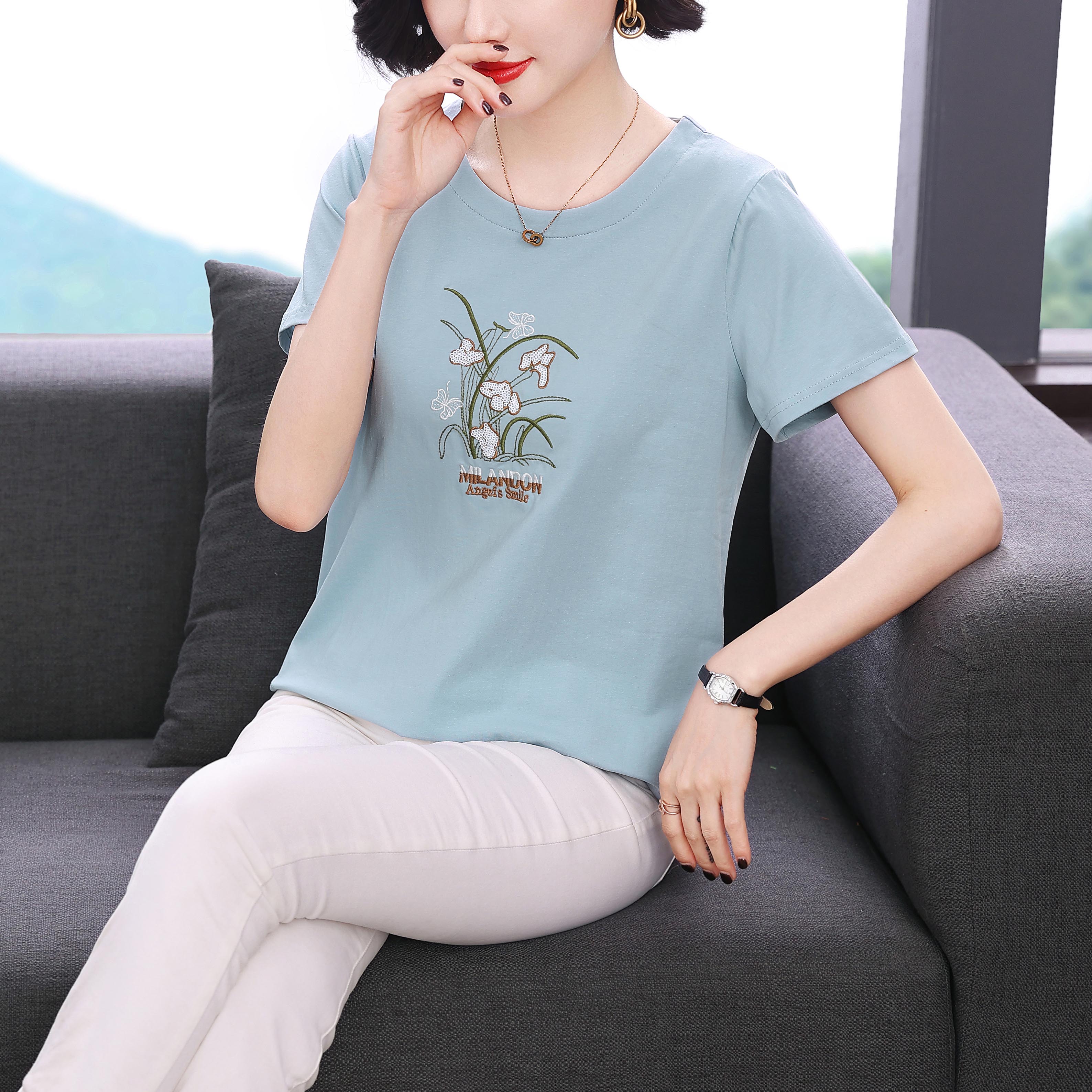 2026 년 새로운 순면 반팔 티셔츠 중노년 엄마 우아함 민족 스타일 자수 공예 슬림해 보이는 여성 의류