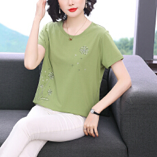 批发2026夏新款牛油果绿短袖T恤女蒲公英图案绣花纯棉<b class='q'>妈妈妈</b>半袖上衣