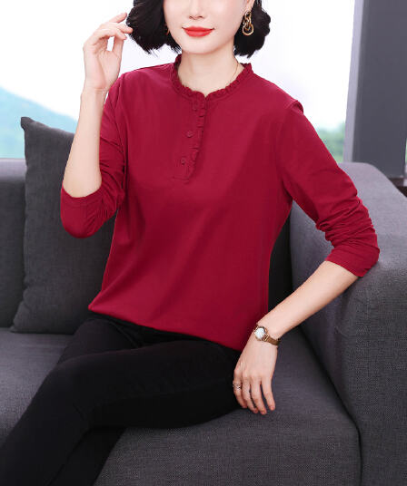 2026 가을 새로운 어머니 드레스 신제품 면 소재 마이크로 폭탄 통기성 편안함 긴팔 티셔츠 만나는 인사이드 가져 가라. 니트 맨위