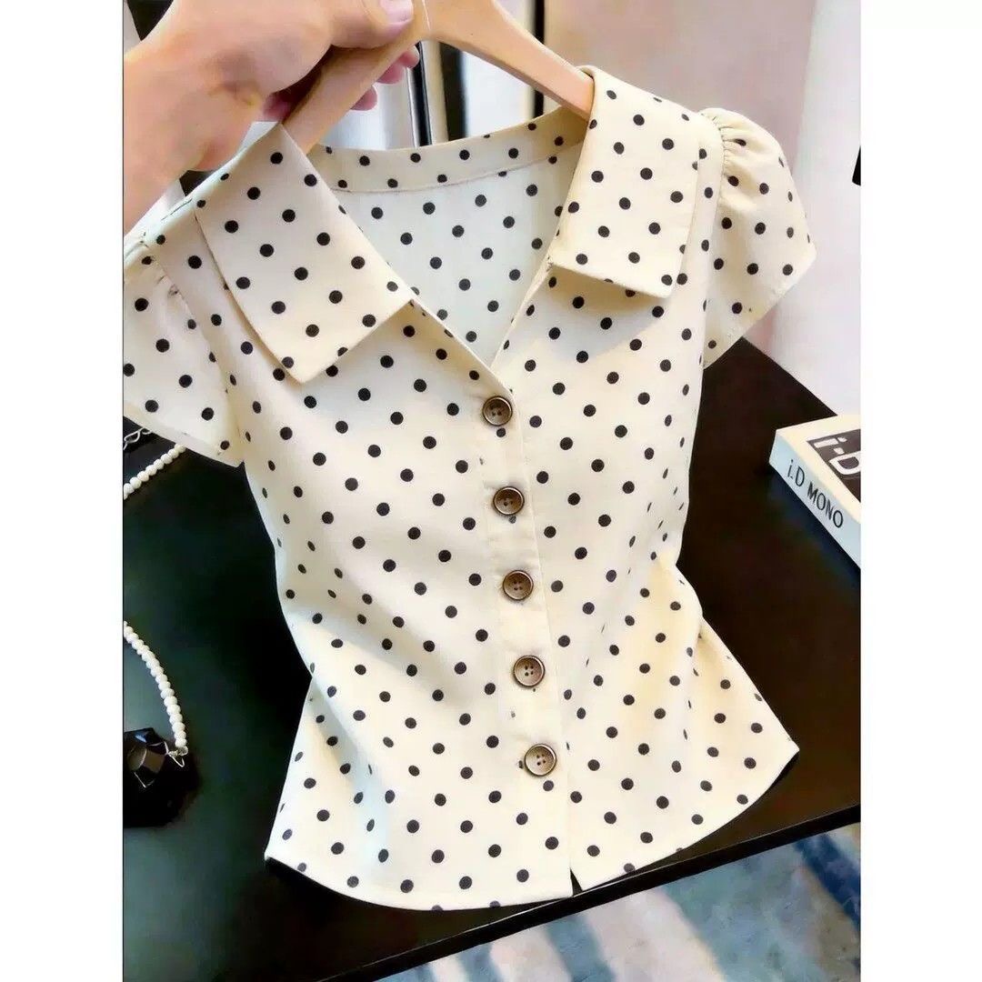 프랑스식 도트 무늬 POLO 칼라 거품 소매 반팔 여성 셔츠 여름 디자인 센스 허리 수축 품격 연령 감소 작은 셔츠 맨위