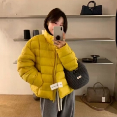 批发新国标90绒韩版立领排骨羽绒服女短款冬新款巨好看泡芙小个子外套