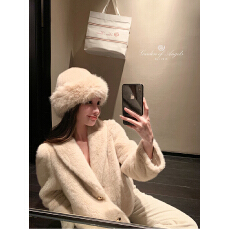 批发2025原版布料仿水貂毛短皮草<b class='q'>女</b>冬名媛气质毛毛外套