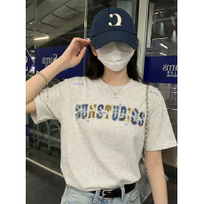 批发官图<b class='q'>特价</b>32支双纱240克短袖t恤女夏宽松韩系设计感刺绣花圆领上衣