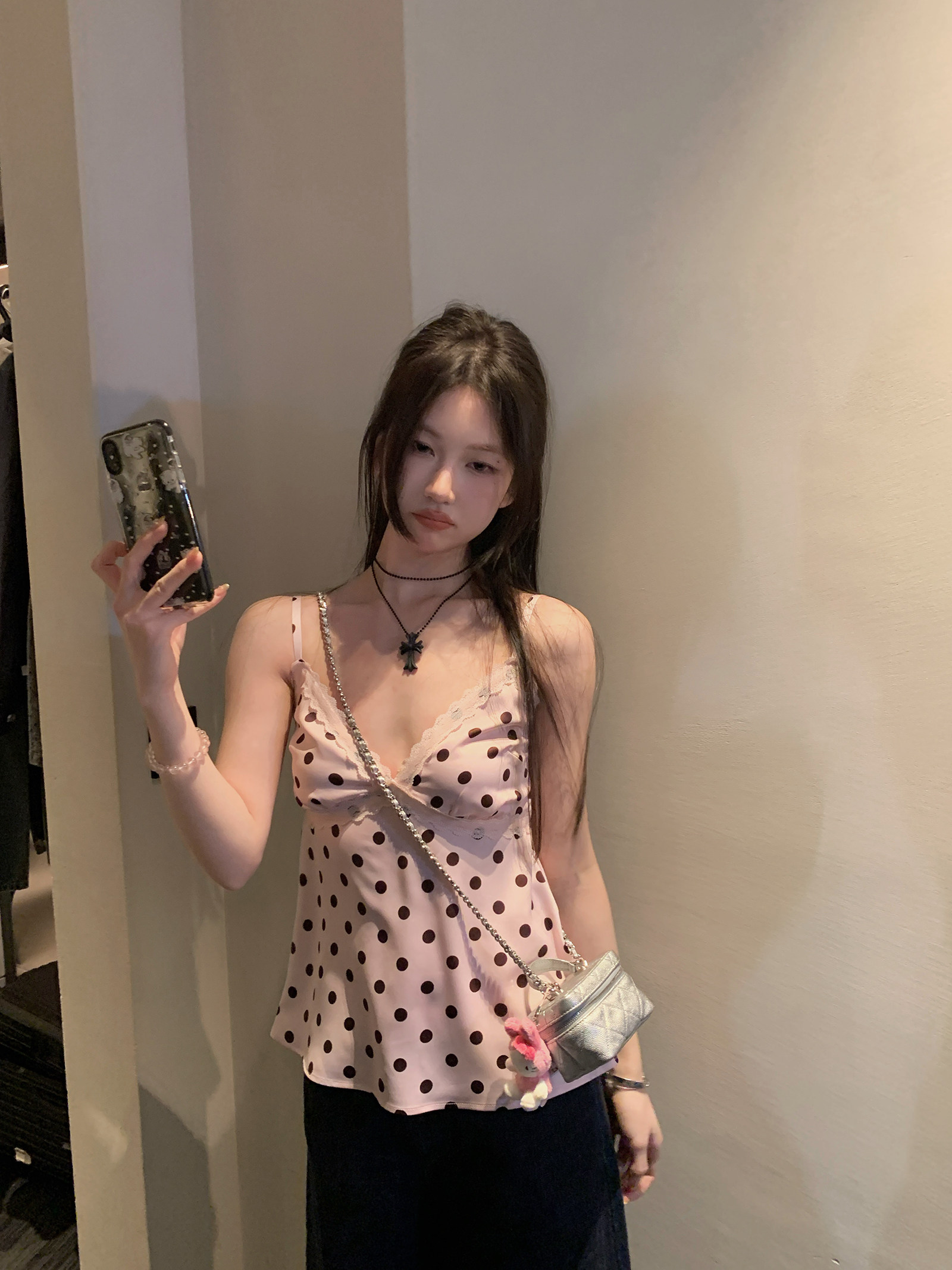 달콤한 부서 분말 브라운 도트 무늬 레이스 레이스 패치워크 슬립 작은 조끼 여름 달콤한 자매 패션 V넥 백리스 작은 맨위