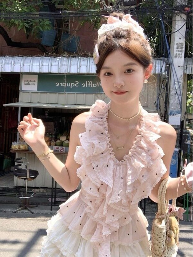 달콤함 분위기 센스 ins 바람 핑크색 도트 무늬 패치워크 프릴 행침 목 조끼 맨위 퍼프 케이크 드레스 여름