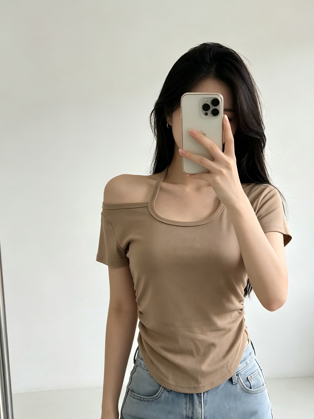 행침 목 반팔 티셔츠 여성 여름 새로운 아메리칸 디자인 센스 작은 대중 불규칙 핫걸 몸매 가꾸기 섹시함 맨위