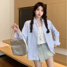 批发实拍细条纹夏季蓝色<b class='q'>衬衫</b>长袖2025设计小众宽松百搭<b class='q'>衬衣</b>打底上衣女
