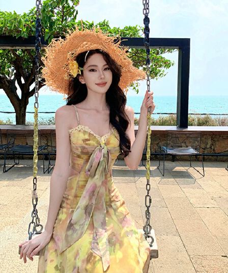 해변가 딩 Da 서울 휴가 황색 드레스 여름 아름다운 섬 밝은 도파민 태국 사람 스타일 고유 한 작은 슬링