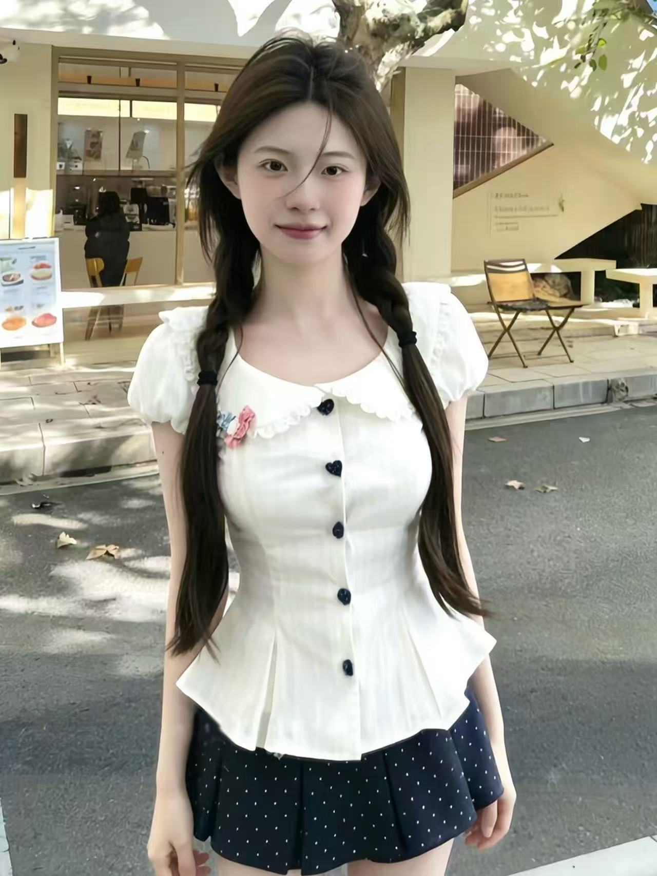 화이트 베이비 칼라 거품 소매 쇼트 스타일 여성 셔츠 여름 핫걸 세트 도트 무늬 플리츠 스커트 반신 스커트 투피스 세트