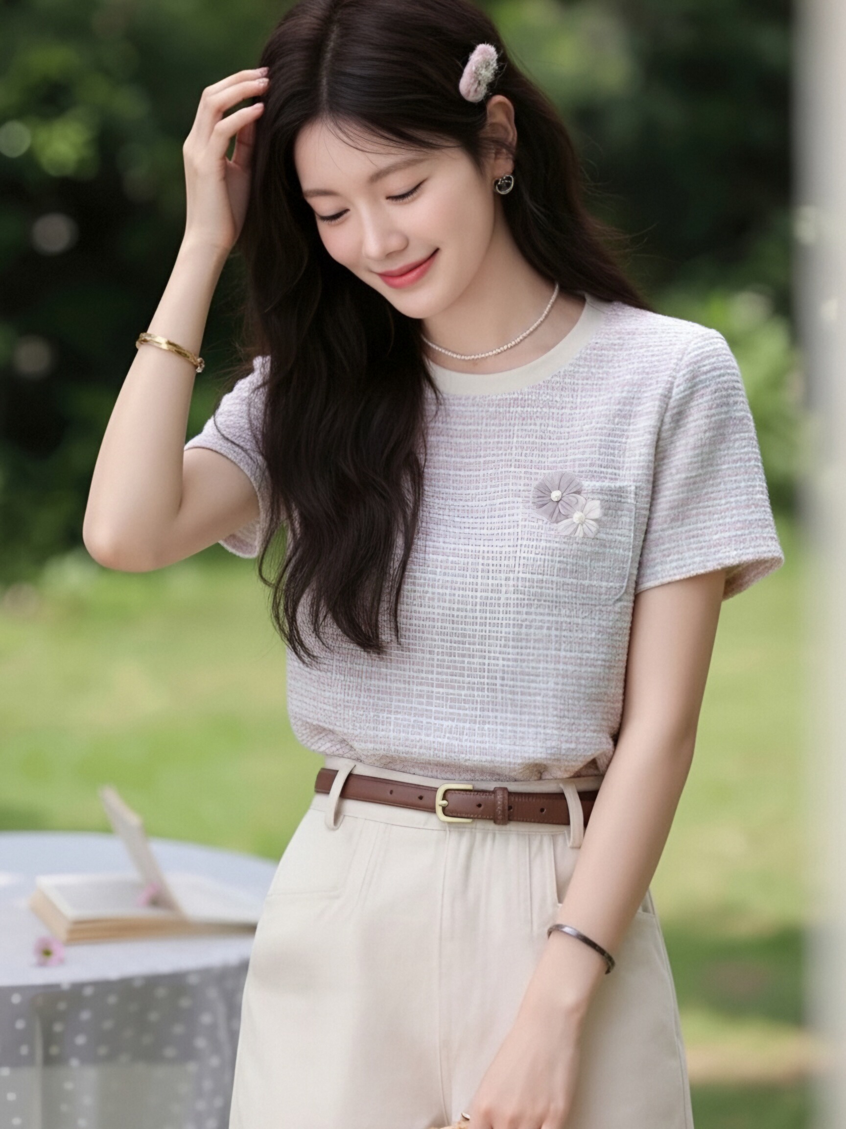 부드러운 바람 연한 자주색 작은 샤넬 스타일 티셔츠 여성 질감 센스 주머니 꽃 디자인 작은 대중 품격 다용도 반팔 맨위
