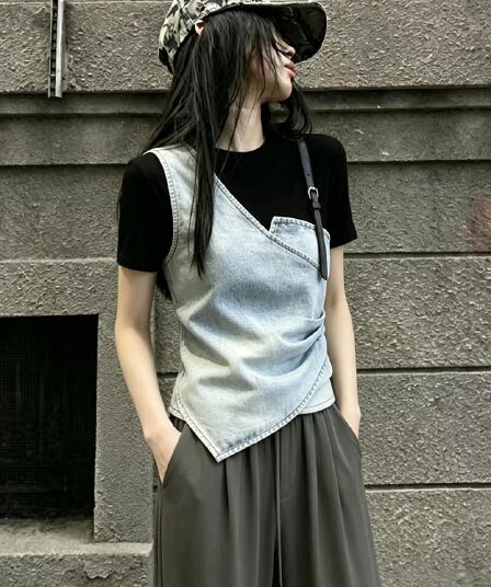 95 면 페이크 레이어드 반팔 티셔츠 여성 여름 새로운 디자인 센스 작은 대중 다용도 패션 데님 패치워크 풀오버 맨위