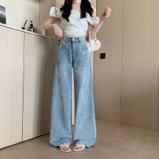 批发实拍~美式复古水洗星星<b class='q'>烫钻</b><b class='q'>牛仔裤</b>女新款辣妹宽松直筒长裤子