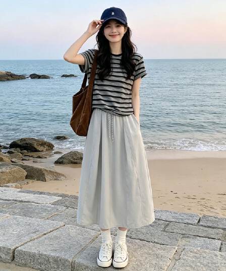 2026 새로운 스트라이프 티셔츠 반신 여성 드레스 여름 작은 키 그레이트 통해보기 가져 가라. 에이즈 환자 세트 롱 스커트