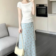 批发2026超火女装短袖T修身显瘦百搭上衣a字鱼尾设计长裙独特绝美套装