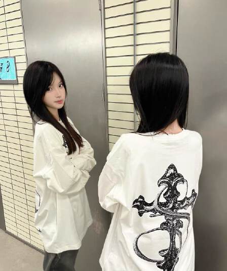 210 그램 21 이후 패키지 칼라 프린트 가을 의상 긴팔 티셔츠 여성 루즈핏 순면 라운드 넥 맨위