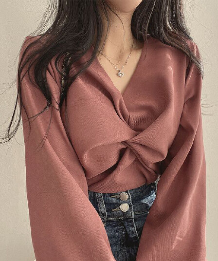 한국 chic 가을 프랑스식 품격 주름 V넥 비틀림 디자인 루즈핏 캐주얼 단색 긴팔 셔츠 맨위