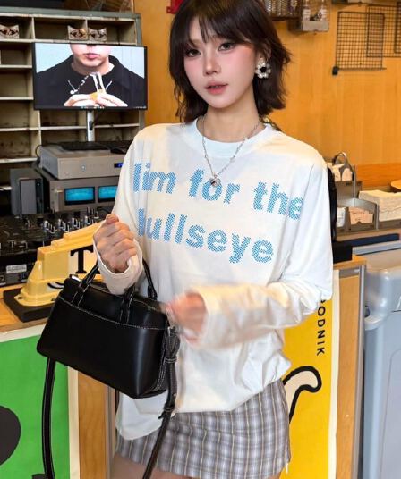 210 그램 21 이후 패키지 칼라 프린트 가을 의상 긴팔 티셔츠 여성 루즈핏 순면 라운드 넥 맨위