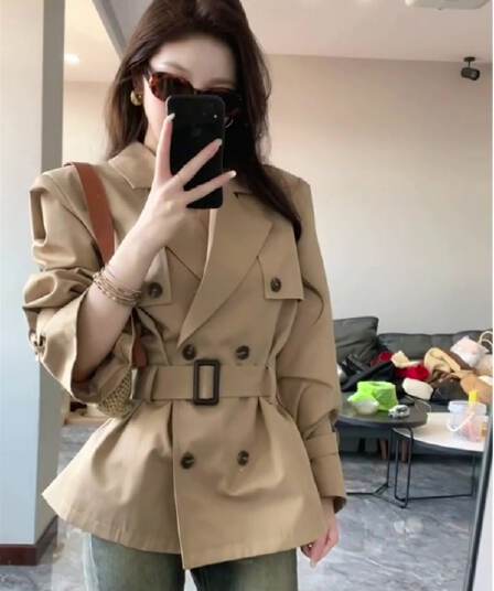 고급 센스 바람막이 여성 코트 가을 새로운 여성 의류 카키 색 영국식 바람 작은 키 허리 수축 쇼트 스타일 코트 트렌디