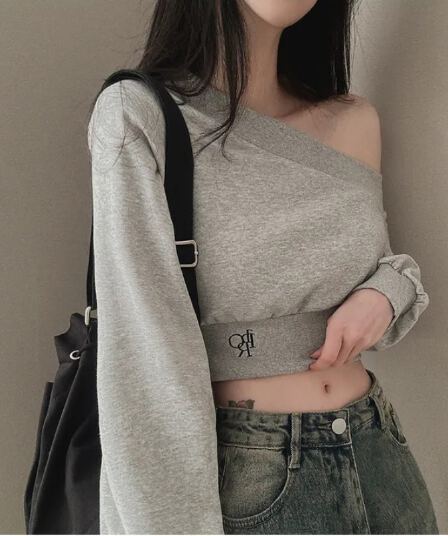 한국 chic 가을 작은 대중 개성 불규칙 비스듬한 칼라 오프숄더 허리 수축 슬림해 보이는 다용도 쇼트 스타일 긴팔 후드티 여성