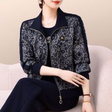 批发洋气<b class='q'>中老年</b>休闲运动上衣女春秋款2026新款时尚减龄显瘦跑步外套