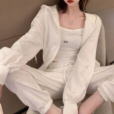 批发秋装新款港风休闲运动套装<b class='q'>女</b>短裤拉链卫衣外套吊带春秋三件套潮