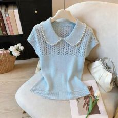 批发夏季新款温柔风珍珠娃娃领针织短袖女镂空设计感小众显瘦气质上衣