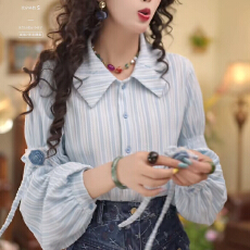 批发南风知意早春独特漂亮<b class='q'>小衫</b>新款拼接条纹衬衫