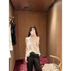 批发法式气质透视性感荷叶边无袖上衣小众设计感<b class='q'>衬衫</b>搭黑色皮<b class='q'>裤</b>套<b class='q'>装</b>女