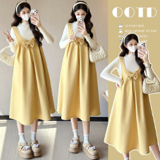 批发实拍~孕妇装秋冬套装 温柔毛呢背心裙+白色内搭 时尚舒适孕期穿搭