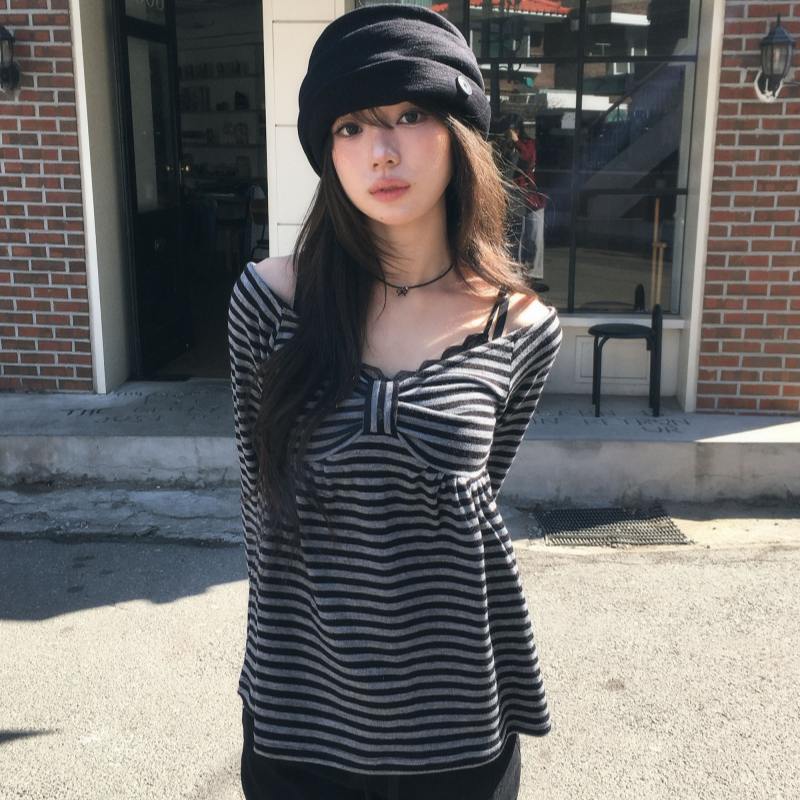 빛 아시아 인 센스 나비 매듭 스트라이프 오프숄더 레트로 달콤함 티셔츠