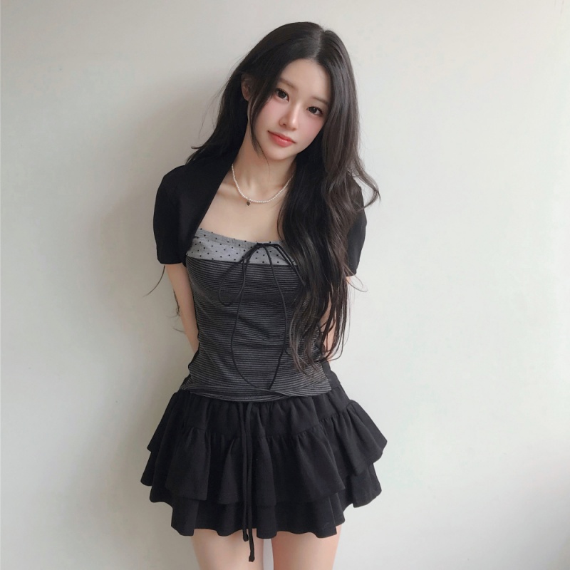 페이크 레이어드 티셔츠 패션 연령 감소 외국 가스 질감 고급 센스 절대적으로 미국 칼라 맨위
