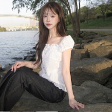 批发方领镂空刺绣显瘦短袖衬衫春夏收腰荷叶边上衣