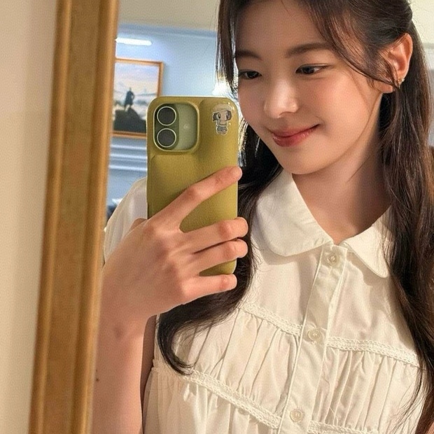 둥근 징 이순신 쿠이 지혜 보여주기 같은 단락 작은 꽃무늬 주름 반팔 여성 셔츠