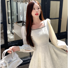 批发<b class='q'>大码</b>茶歇法式气质连衣裙女掐腰裙子秋冬季新娘敬酒服赫本方领裙子