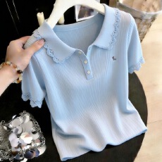 批发夏季新款减龄温柔时尚高级蕾丝拼接蓝色针织上衣