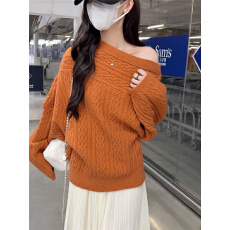 批发气质新款杏色一字肩<b class='q'>长袖</b>针织衫女装秋季百搭宽松显瘦上衣
