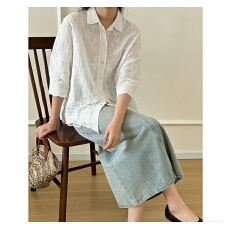 批发气质独特蕾丝钩花镂空衬衫女2026春季新款显瘦打底衫上衣