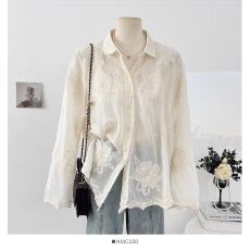 批发别致镂空重工加<b class='q'>亮片</b><b class='q'>背心</b>外穿2026夏新款蕾丝拼接v领无袖上衣