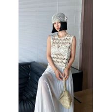 批发法式别致辣妹镂空<b class='q'>无袖</b>罩衫女早春新款外穿设计感小众白色马甲上衣