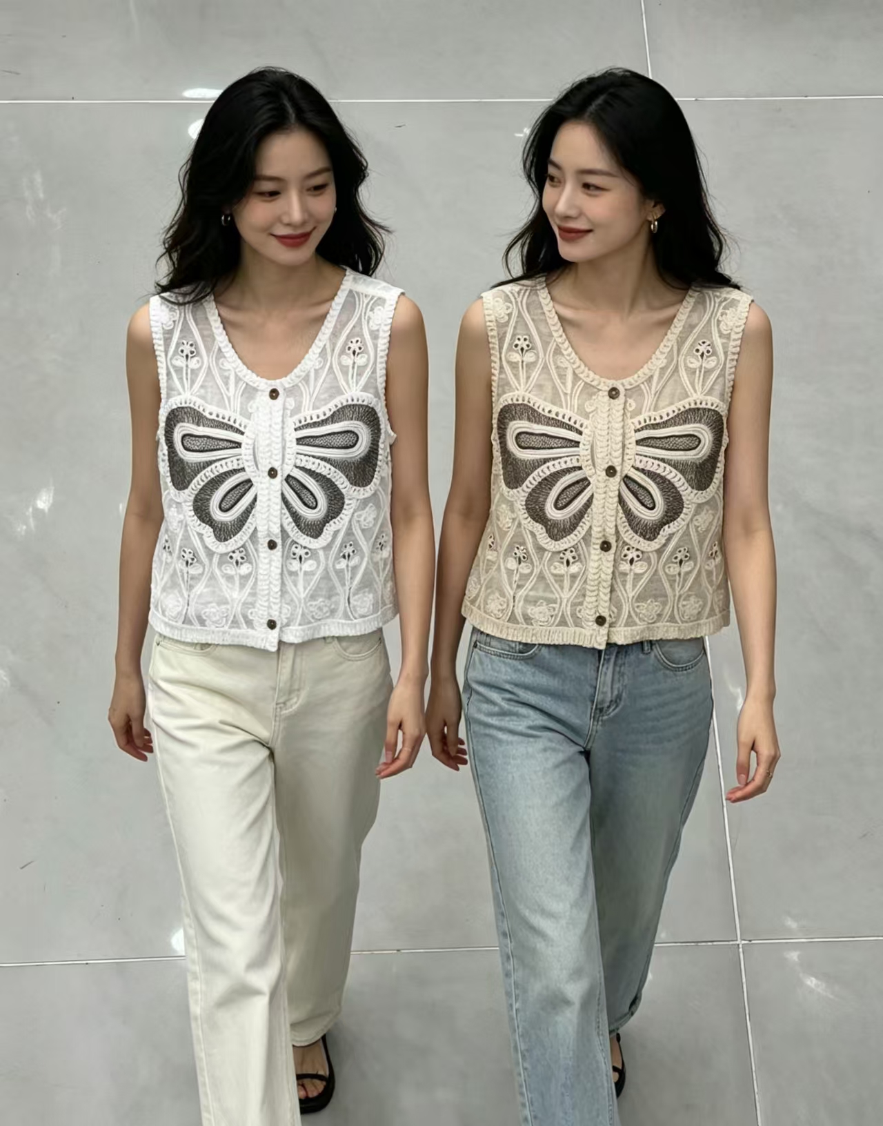 새로운 한국 스타일 패션 다용도 그림 색상 V넥 홀로우 아웃 자수 디자인 센스 조끼 여성 여름 민소매 맨위