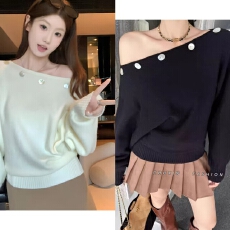 巨好看的设计感一字肩针织衫女秋季新款宽松长袖纽扣装饰毛衣上衣