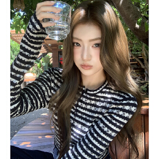 批发地球店miu系复古小香风撞色条纹薄款针织开衫短外套毛衣上衣女<b class='q'>夏</b>