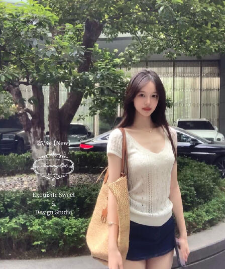 mummy cat 계란 놓기 야옹 사랑 언어 직물 고대 조기 아름다움 V넥 홀로우 아웃 마이크로 ~을 통해 슬림해 보이는 니트 티셔츠