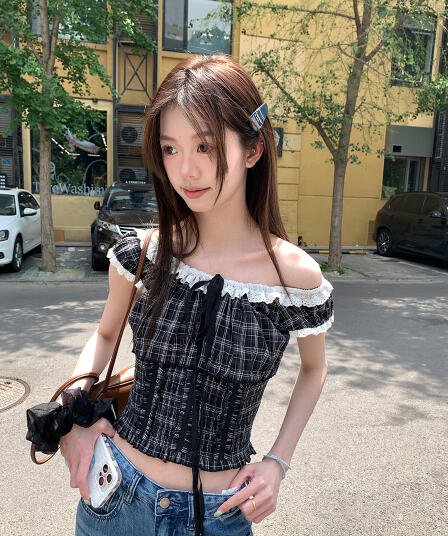 달콤한 도움말 직접 만든 순수한 욕망 체크무늬 배색 레이스 레이스 칼라 레이스업 오프숄더 주름 허리 수축 쇼트 스타일 셔츠
