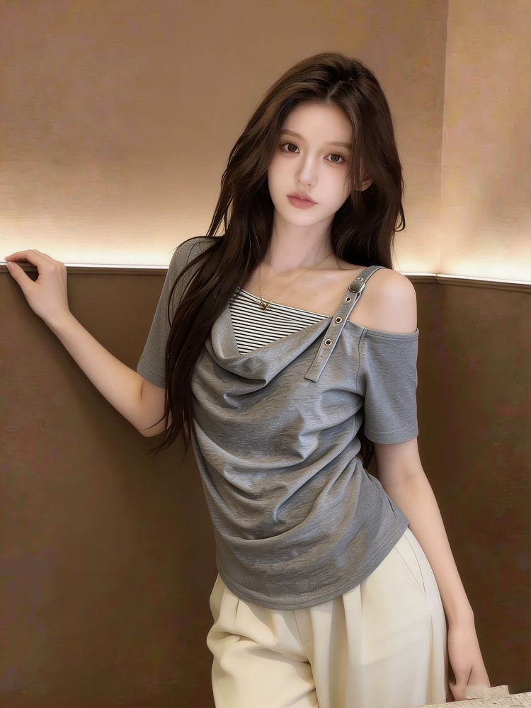 페이크 레이어드 패치워크 스트라이프 흔들다 칼라 비스듬한 어깨 반팔 티셔츠 여성 2026 여름 새로운 루즈핏 Chic 오프숄더 맨위