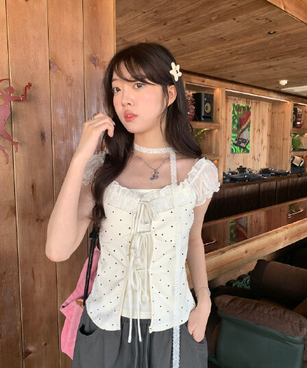 hollyii 한 부서 부드러운 몸매 가꾸기 페이크 레이어드 도트 무늬 프린트 동점 벨트 리본 맨위 2026 여름 새로운